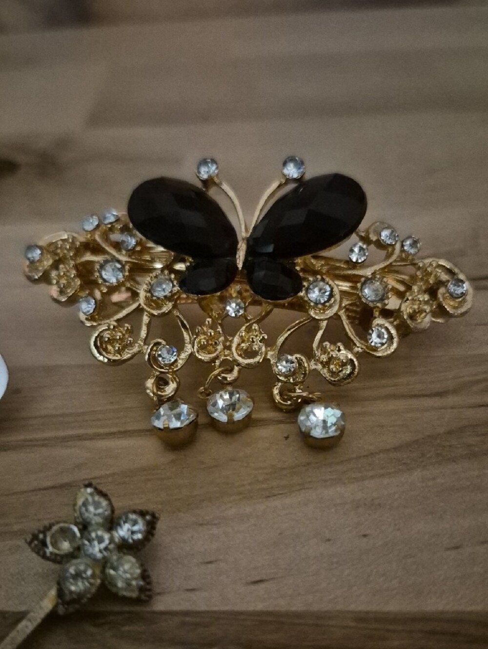 Warner's Mixed Metal & Crystal Brooch Collection with Red Accent - Picture 3 of 7